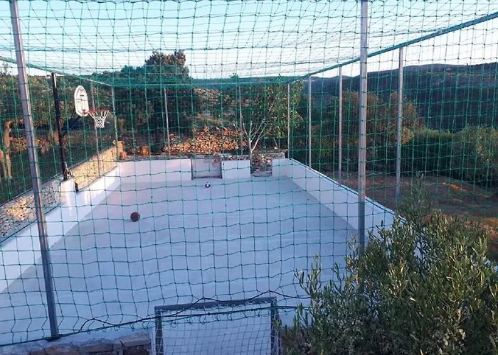 Glavica * פוסטיר