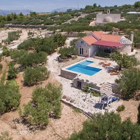Villa Glavica *